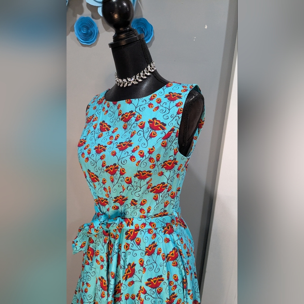 Miss Lulo "Ruby" Dress - Picture 4 of 6